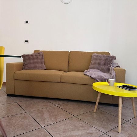 Ambra Apartamento Tirano Exterior foto