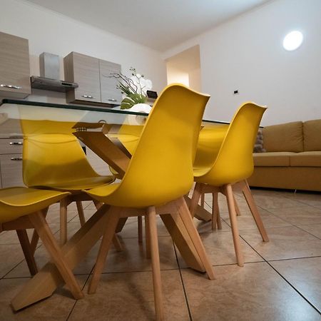 Ambra Apartamento Tirano Exterior foto